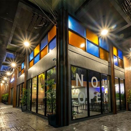 Bed Friends Poshtel Hostel Chiang Rai Exterior foto